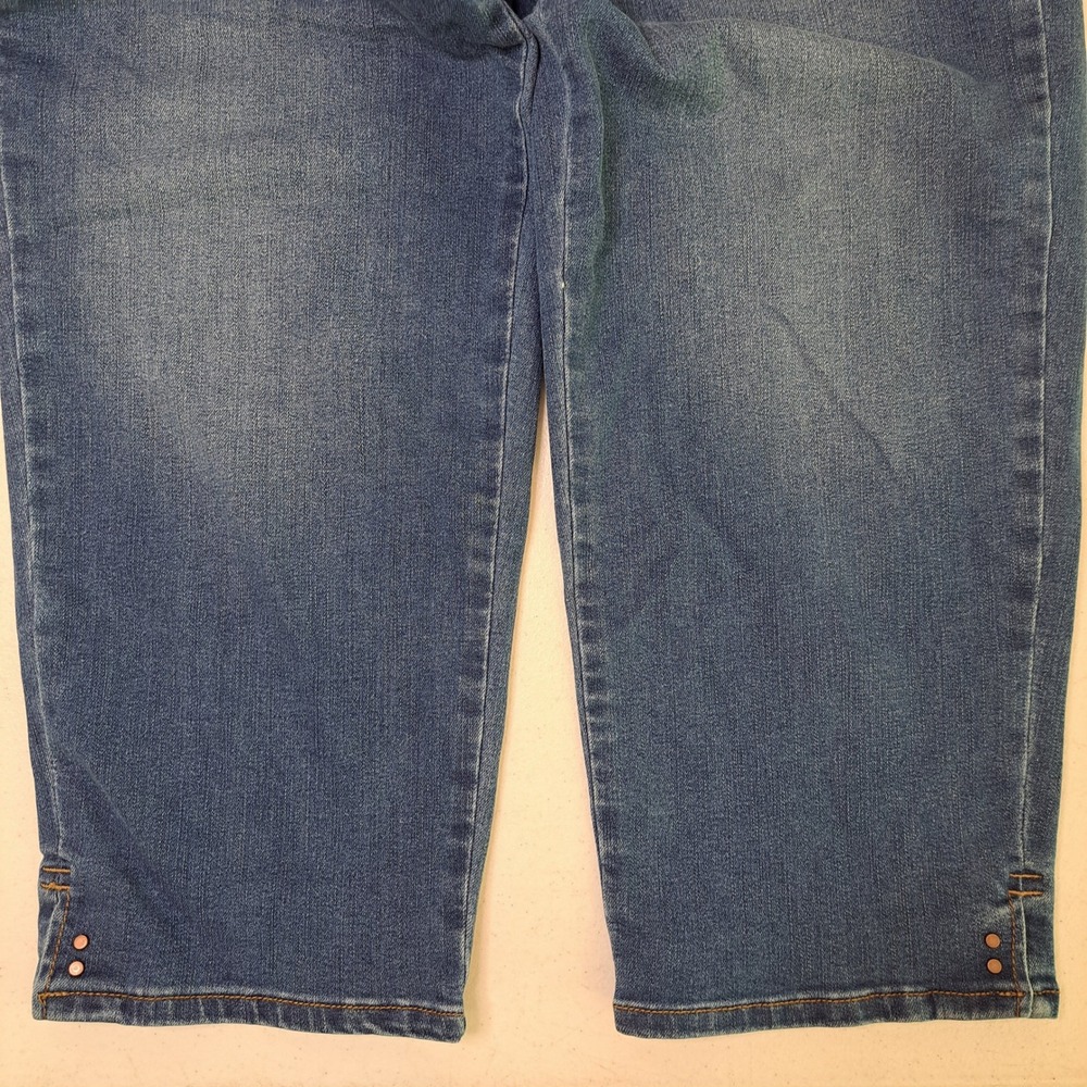 Gloria Vanderbilt Womens Amanda Capri 6 Blue Denim High Rise Stretch 1630-224 - Picture 6 of 8